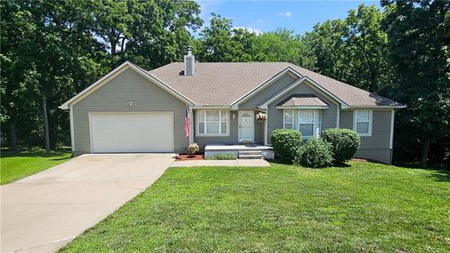 302 Canyon Dr, Pleasant Hill, MO, 64080-1958 | Card Image