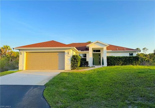 2640 36th Ave Se, NAPLES, FL, 34117-8881 | Card Image