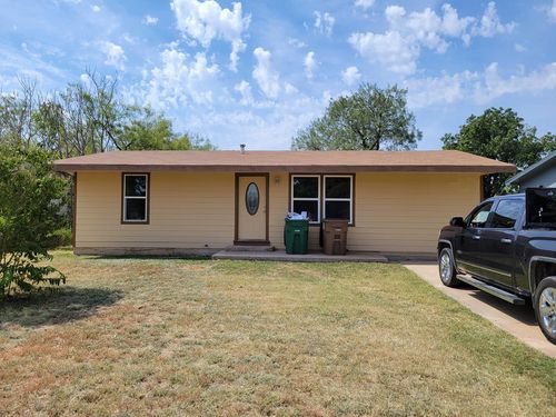 1111 Woodruff St, San Angelo, TX, 76905-7832 | Card Image