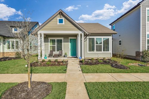 111 Breda Ave, Bastrop, TX, 78602-2315 | Card Image