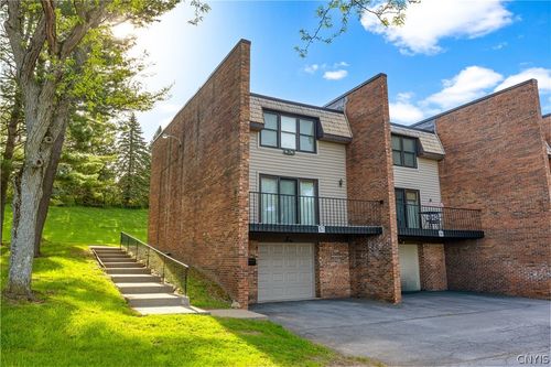 57 Chestnut Hls, New Hartford, NY, 13413-2907 | Card Image