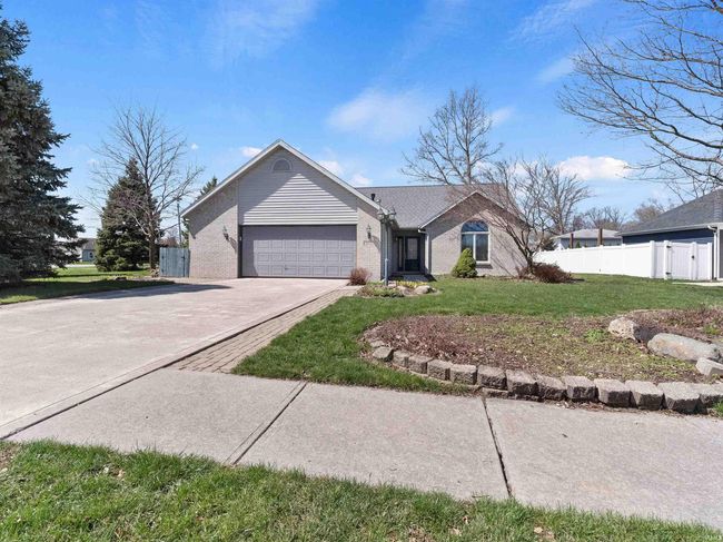 4173 Shoreline Blvd, House other with 3 bedrooms, 3 bathrooms and null parking in New Haven IN | Image 34