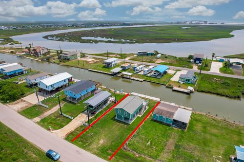 855 County Road 201, Sargent, TX, 77414-2181 | Card Image
