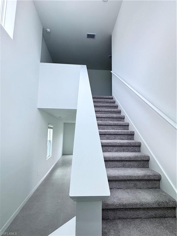 Residential Lease in NORTH FORT MYERS 4