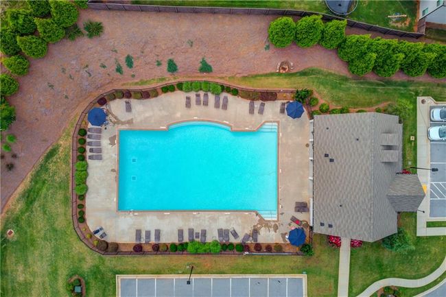 6841 Lancaster Xing, House other with 4 bedrooms, 3 bathrooms and 4 parking in Flowery Branch GA | Image 39