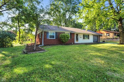 2032 Fairhaven Drive, House other with 3 bedrooms, 2 bathrooms and null parking in Indianapolis IN | Image 2