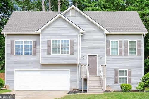 154 Mineral Springs Ln, Newnan, GA, 30263-6616 | Card Image