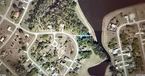 3025 E Briarwood Cir, Labelle, FL, 33935-5347 | Card Image