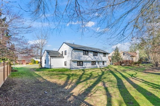 185 Colonial Rd, House other with 5 bedrooms, 3 bathrooms and null parking in Emerson NJ | Image 37