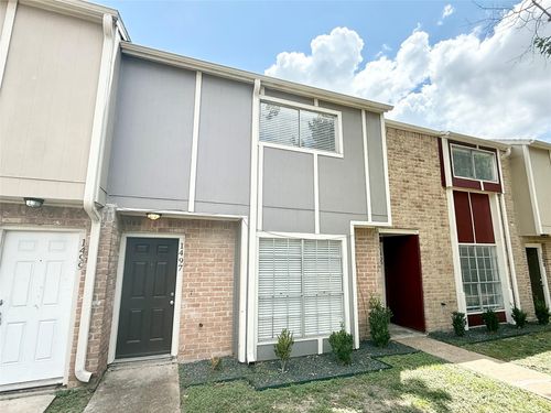 1497 Springrock Ln, Houston, TX, 77055-4301 | Card Image