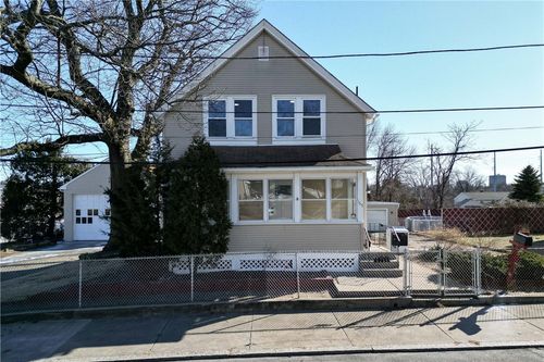 165 Suffolk Street, Providence, RI, 02908 | Card Image