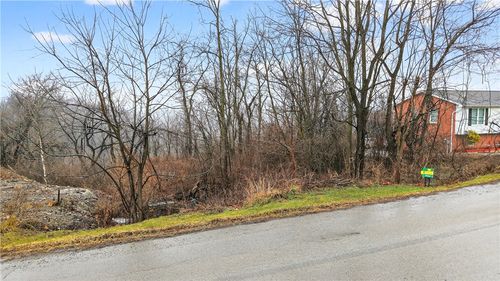 LOT 2 Lynch Dr, Irwin, PA, 15642 | Card Image