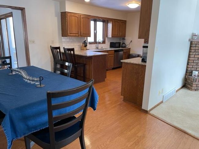 1707 Miller Rd, Home with 3 bedrooms, 1 bathrooms and null parking in Lake Geneva WI | Image 9