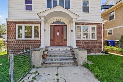 246 Lenox Ave, Providence, RI, 02907-2631 | Card Image