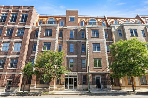 402-2618 W Diversey Ave, Chicago, IL, 60647-8090 | Card Image