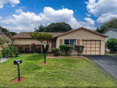 6292 Silver Moon Ln, Greenacres, FL, 33463-3809 | Card Image