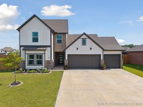 7222 E 154th St S, Bixby, OK, 74008-4462 | Card Image