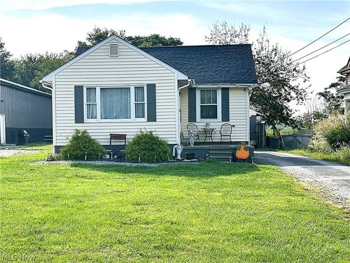 1913 Lisbon Street N, East Liverpool, OH, 43920 | Card Image