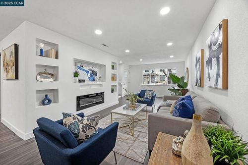 917 60th St, Oakland, CA, 94608-1324 | Card Image