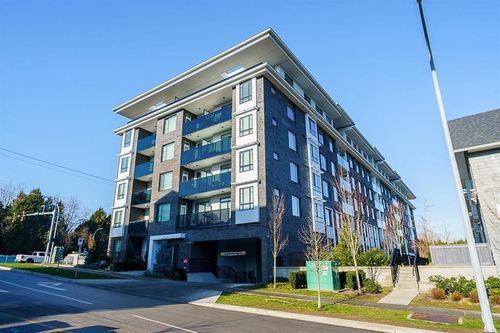 117-13623 81a Ave, Surrey, BC, V3W3N7 | Card Image