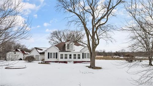 11086 Old Litchfield Trl, Litchfield, IL, 62056-4534 | Card Image