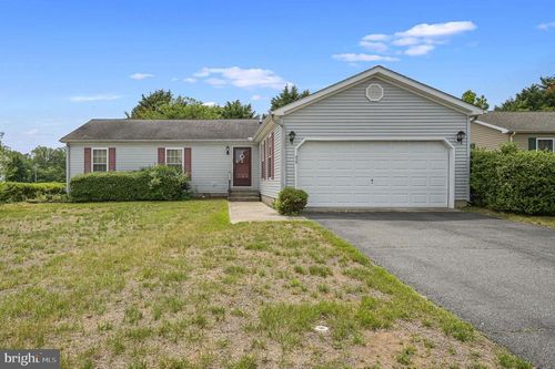820 Quaker Hill Rd, MAGNOLIA, DE, 19962-2211 | Card Image