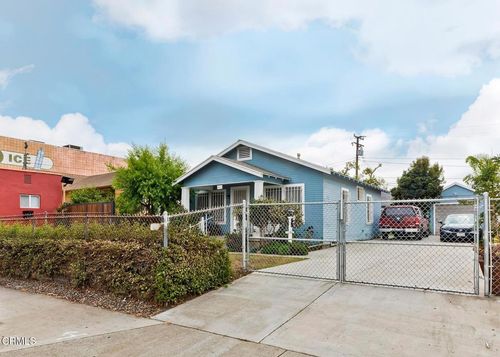 424 W Arbor Vitae St, Inglewood, CA, 90301-3102 | Card Image