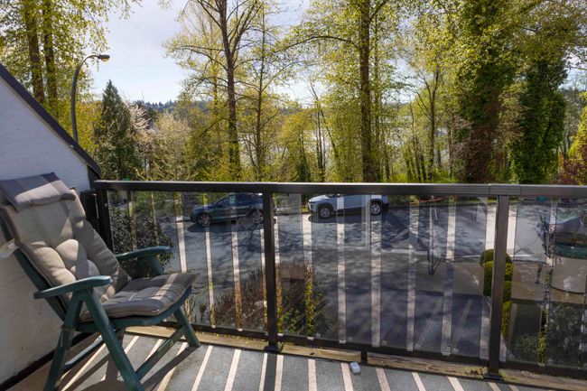 533 San Remo Drive, House other with 3 bedrooms, 2 bathrooms and 4 parking in Port Moody BC | Image 3