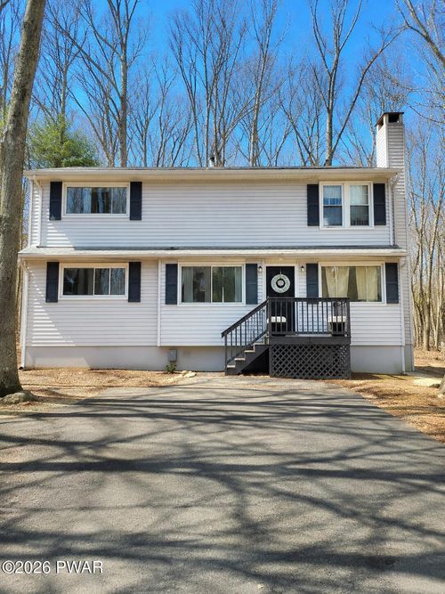 204 Gold Key Rd, Milford, PA, 18337-3915 | Card Image