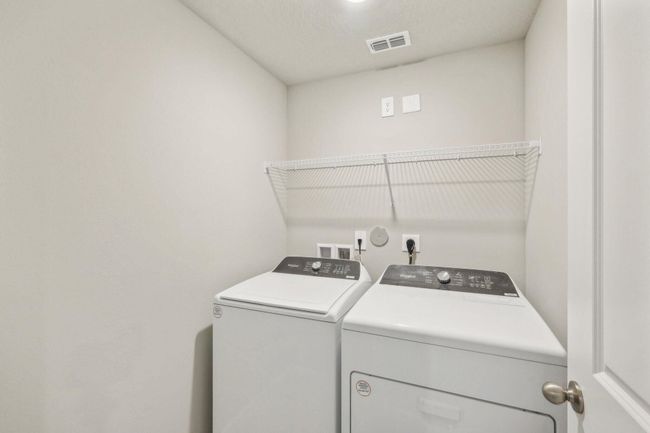 5730 Se Edgewater Cir, Townhouse with 3 bedrooms, 3 bathrooms and null parking in Stuart FL | Image 12