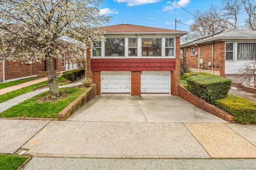25-08 148th St, Flushing, NY, 11354-1433 | Card Image