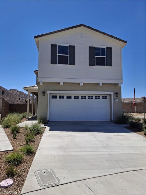 31309 Sutherland Pass Way, Winchester, CA, 92596-6667 | Card Image