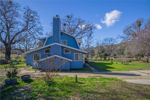 4555 Las Pilitas Rd, Santa Margarita, CA, 93453-9635 | Card Image