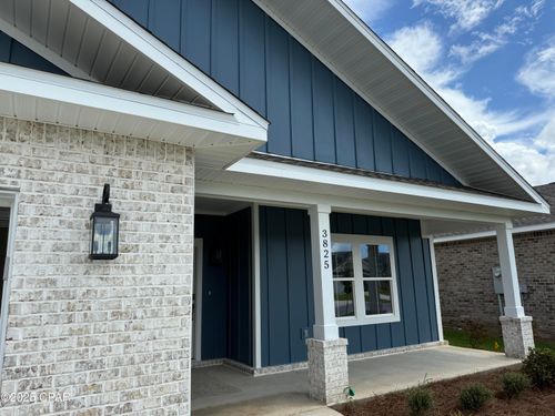 3825 Red Deer Cir, Panama City, FL, 32404-3176 | Card Image