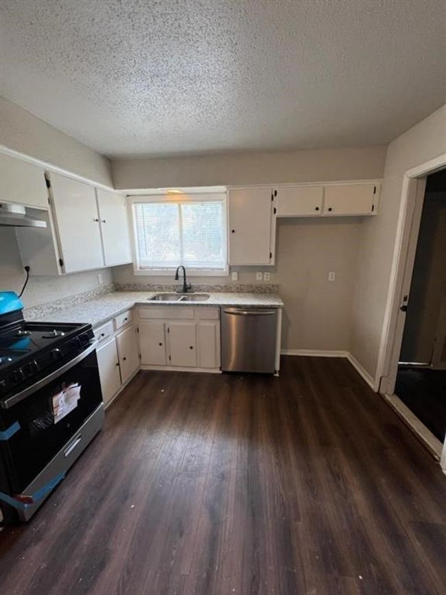 9306 St Lo Rd, House other with 3 bedrooms, 1 bathrooms and null parking in Houston TX | Image 4