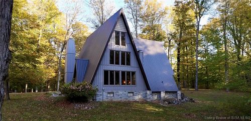 1740 Squire Boone Rd Sw, Mauckport, IN, 47142-9038 | Card Image