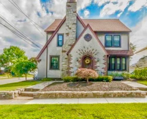 715 Wilcoxson Ave, Stratford, CT, 06614-4265 | Card Image