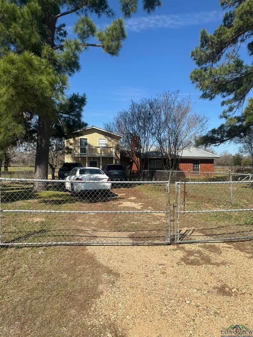 286 County Road 234 Loop, Cameron, TX, 76520-5283 | Card Image