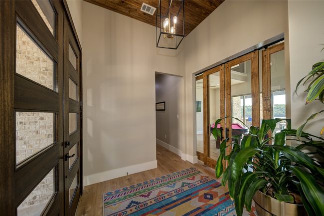 253 Grand Hbr, House other with 4 bedrooms, 4 bathrooms and null parking in Chico TX | Image 5