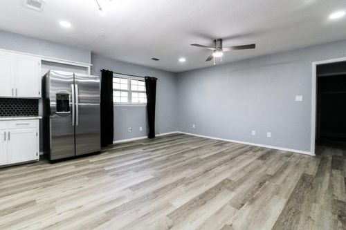 916 N Lee St, Altus, OK, 73521-3234 | Card Image