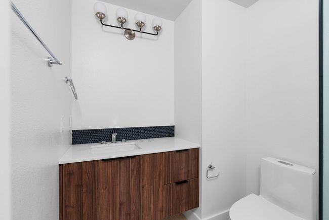 1D - 4022 Valley View Rd, Condo with 2 bedrooms, 3 bathrooms and 2 parking in Austin TX | Image 18