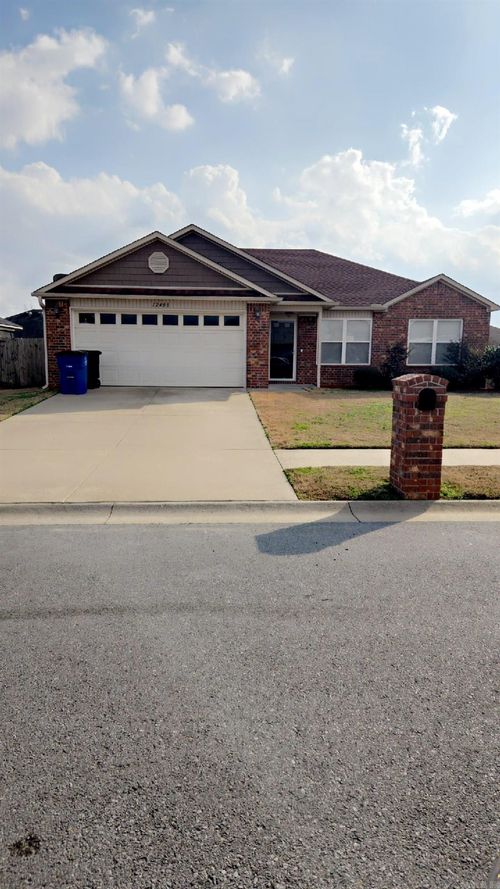 12408 Vision Ct, North Little Rock, AR, 72117-8011 | Card Image