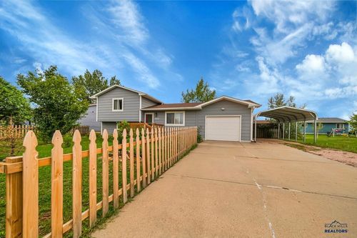 4623 Trail Dr, RAPID CITY, SD, 57703-6389 | Card Image