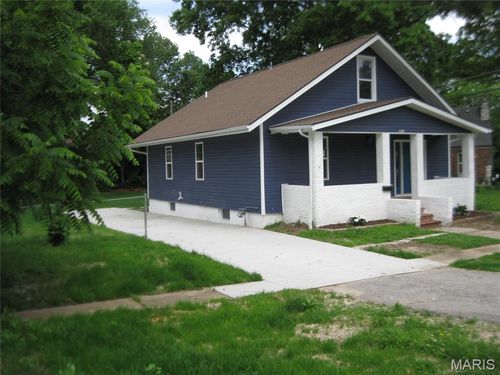 3613 Eminence Blvd, Saint Louis, MO, 63114-4042 | Card Image