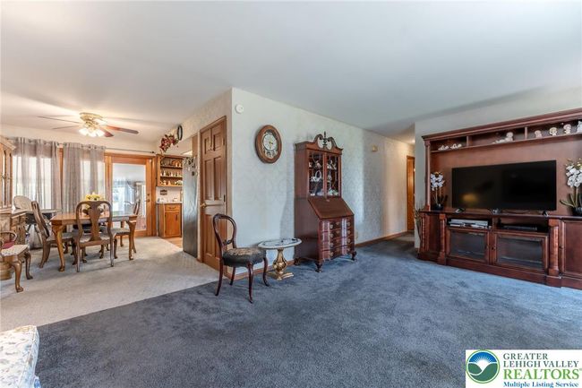 3324 Golf Course Rd, House other with 3 bedrooms, 2 bathrooms and null parking in Allentown PA | Image 20