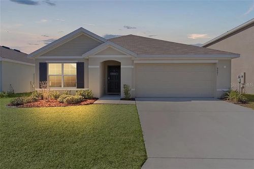 8661 Triumph Cir, WILDWOOD, FL, 34785-8845 | Card Image