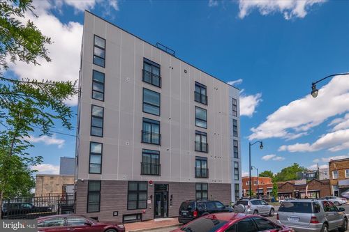 apt-202-1100 Bladensburg Rd Ne, WASHINGTON, DC, 20002-2552 | Card Image