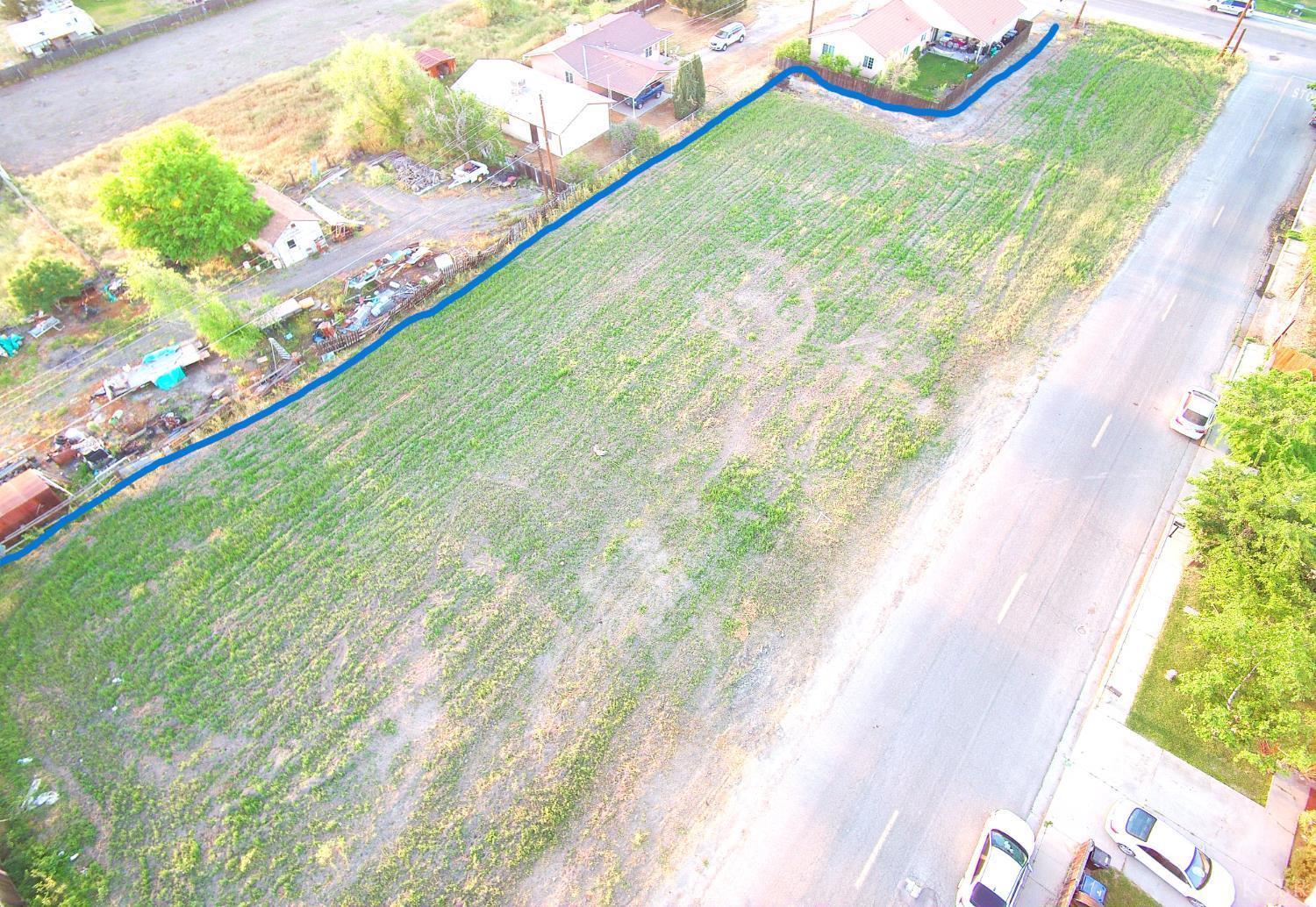 Land in Corcoran