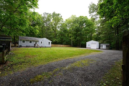 673 Oak Springs Dr, Aylett, VA, 23009-3124 | Card Image