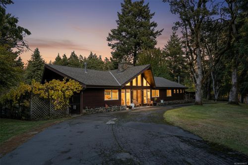 2200 Aldeane Ave, Colwood, BC, V9B2C5 | Card Image